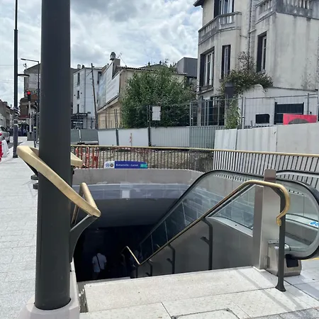 Petitcocon 2min Metro 11 Carnot Romainville *